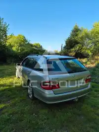 2003 Mercedes Benz E 220