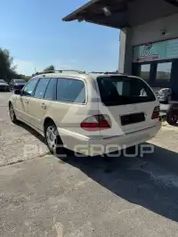 2003 Mercedes Benz E 220