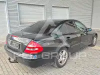 2003 Mercedes Benz E 220