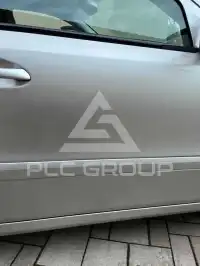 2003 Mercedes Benz E 220