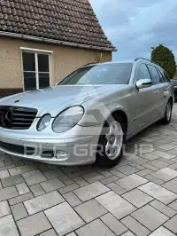 2003 Mercedes Benz E 220
