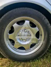 2003 Mercedes Benz E 220