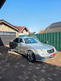 2003 Mercedes Benz E 240