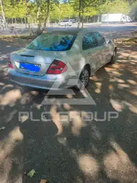 2003 Mercedes Benz E 270