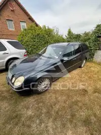 2003 Mercedes Benz E 270