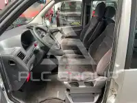 2003 Mercedes Benz V 220