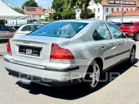 2003 Volvo S60