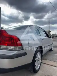 2003 Volvo S60