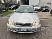 2003 Volvo S40