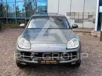 2003 Porsche Cayenne