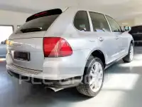 2003 Porsche Cayenne
