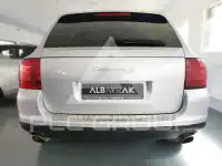 2003 Porsche Cayenne