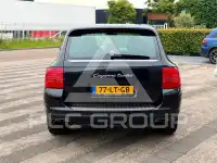 2003 Porsche Cayenne