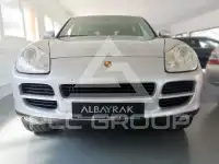 2003 Porsche Cayenne