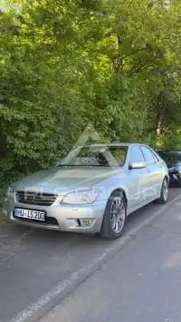 2003 Lexus IS200
