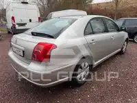 2003 Toyota Avensis