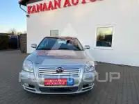 2003 Toyota Avensis