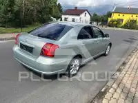 2003 Toyota Avensis