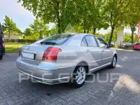 2003 Toyota Avensis