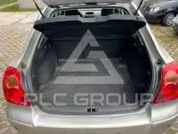 2003 Toyota Avensis