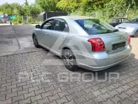 2003 Toyota Avensis
