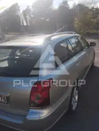 2003 Toyota Avensis