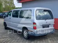 2003 Toyota Hiace