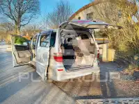 2003 Toyota Alphard
