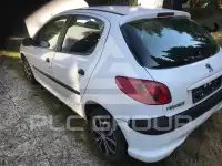 2003 Peugeot 208