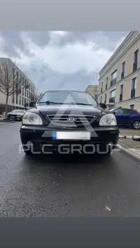 2003 KIA Carens