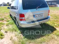 2003 KIA Carnival
