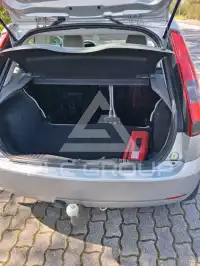 2003 Ford FIESTA