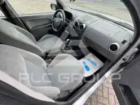 2003 Ford FUSION
