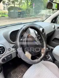2003 Ford FUSION