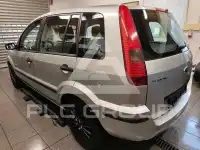 2003 Ford FUSION