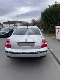 2003 Volkswagen Passat