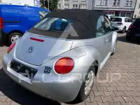 2003 Volkswagen BEETLE