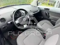 2003 Volkswagen BEETLE
