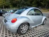 2003 Volkswagen BEETLE