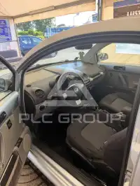 2003 Volkswagen BEETLE