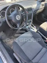 2003 Volkswagen GOLF