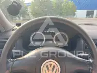 2003 Volkswagen GOLF