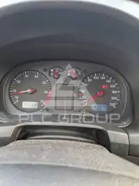 2003 Volkswagen GOLF