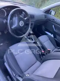 2003 Volkswagen GOLF