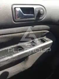 2003 Volkswagen GOLF