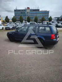 2003 Volkswagen GOLF