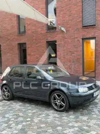 2003 Volkswagen GOLF