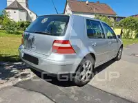 2003 Volkswagen GOLF