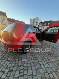 2003 Volkswagen GOLF