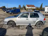 2003 Volkswagen GOLF